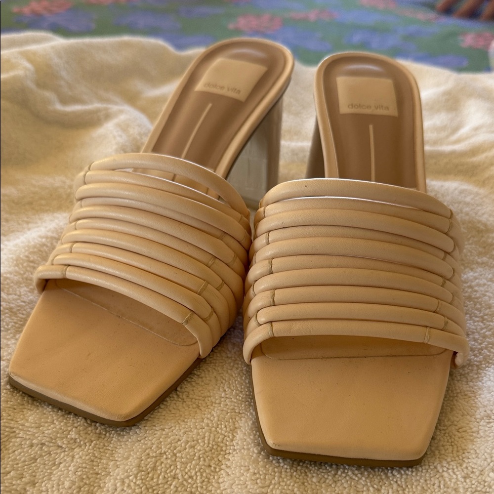 Dolce Vita Tan Mules - Picture 1 of 7